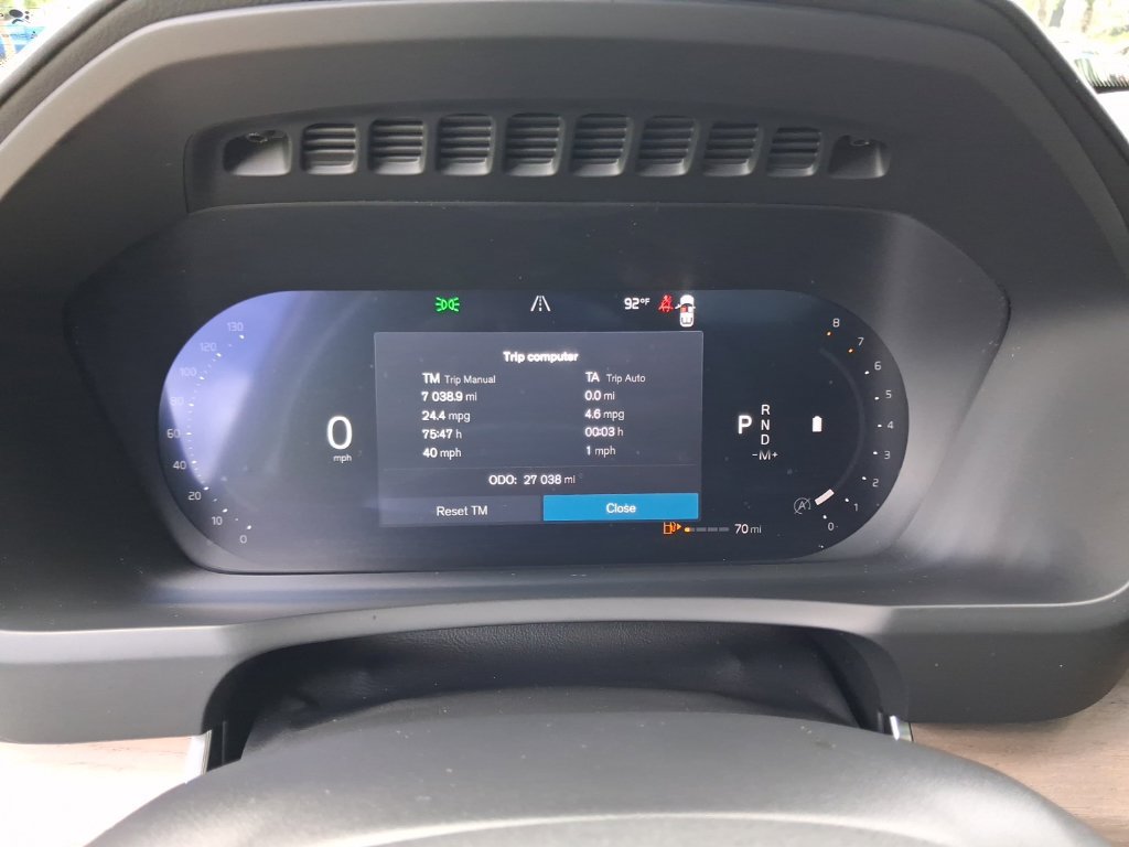 Certified 2025 Volvo XC90 B5 Core w/ Climate Package AWD/4WD image 18