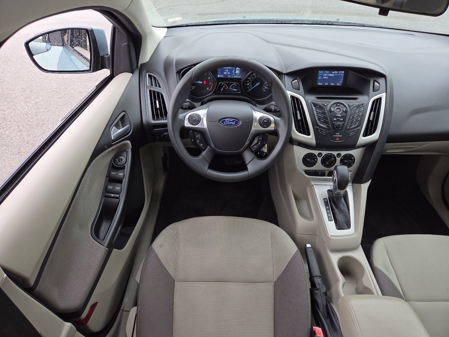 Used 2012 Ford Focus SE FWD image 20