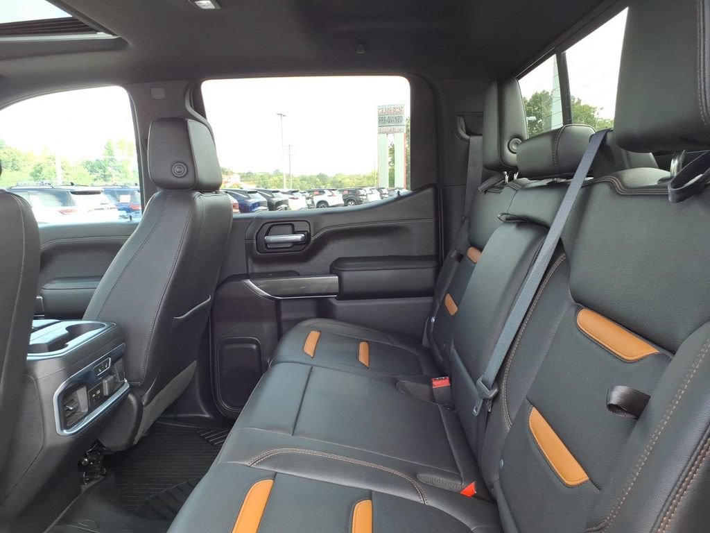 Used 2020 GMC Sierra 1500 AT4 w/ AT4 Premium Package AWD/4WD image 6