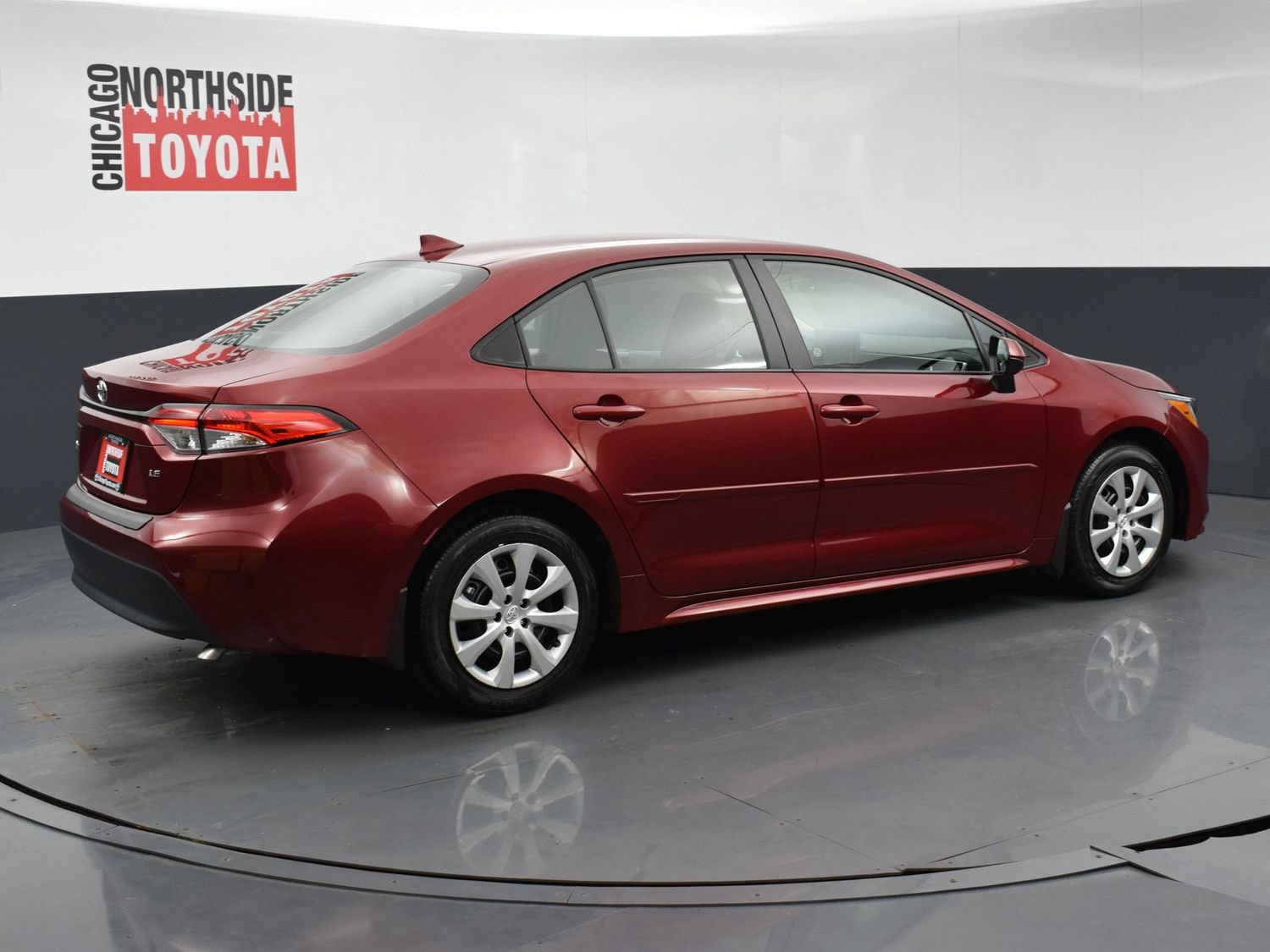 Certified 2025 Toyota Corolla LE FWD image 4