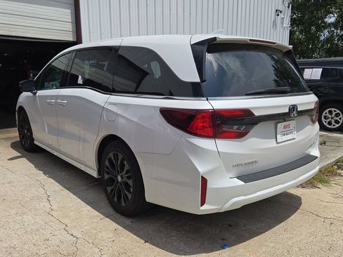 Used 2025 Honda Odyssey Sport-L image 6
