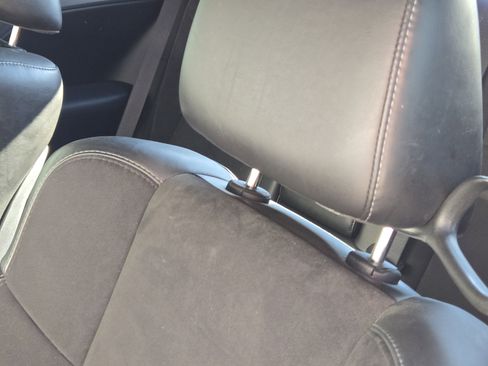 Used 2023 Dodge Challenger R/T w/ Plus Package image 17