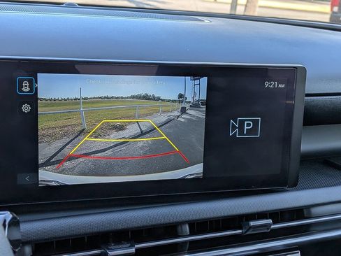 Used 2025 Hyundai Tucson SEL FWD image 24