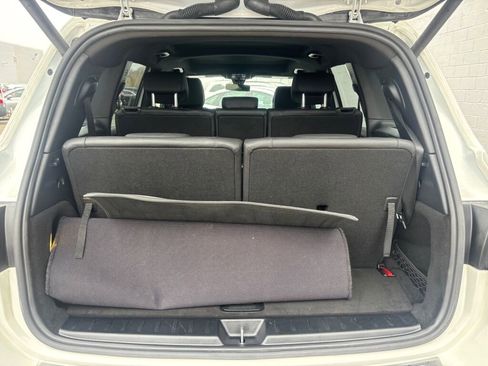 Certified 2023 Mercedes-Benz GLB 250 4MATIC image 13