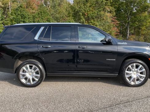 Used 2021 Chevrolet Tahoe High Country w/ Premium Package image 10