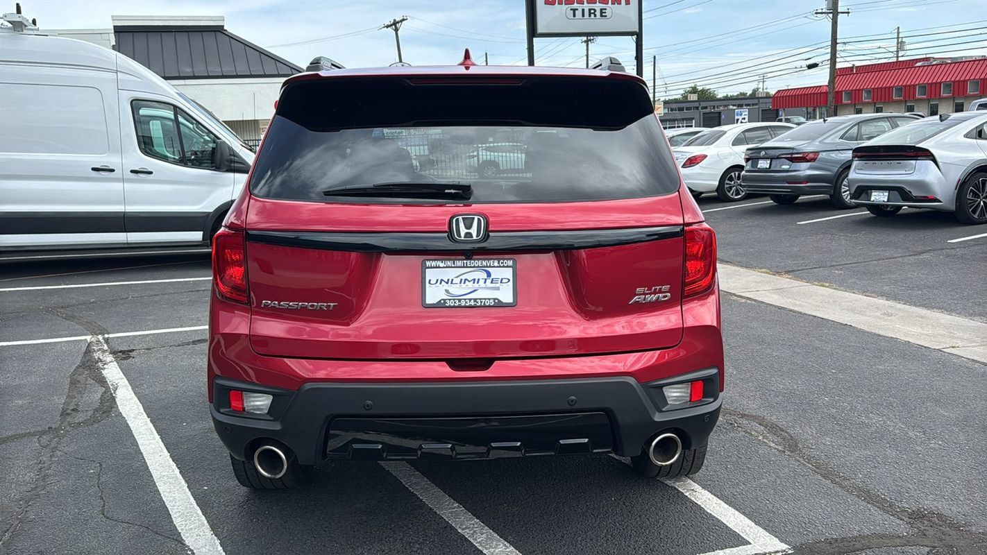 Used 2022 Honda Passport Elite image 4