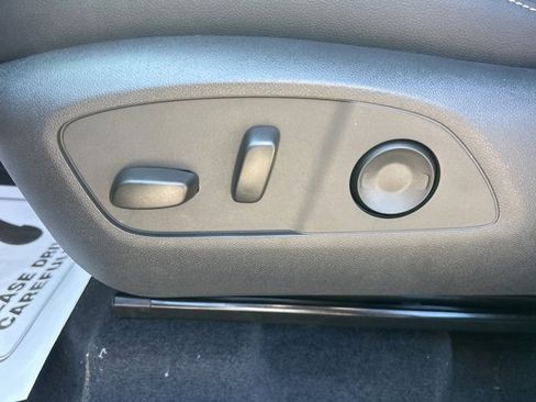 New 2026 Chevrolet Traverse LT w/ Enhanced Driving Package image 16