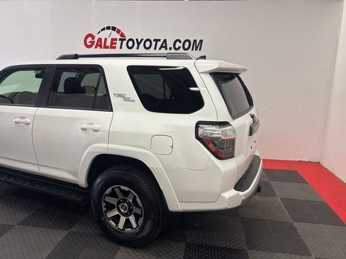 Used 2024 Toyota 4Runner TRD Off-Road Premium image 5