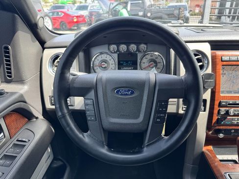 Used 2010 Ford F150 Lariat image 15
