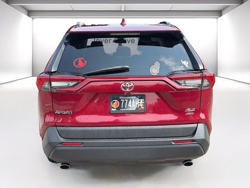 Used 2021 Toyota RAV4 XLE w/ XLE Grade Weather Package AWD/4WD image 6