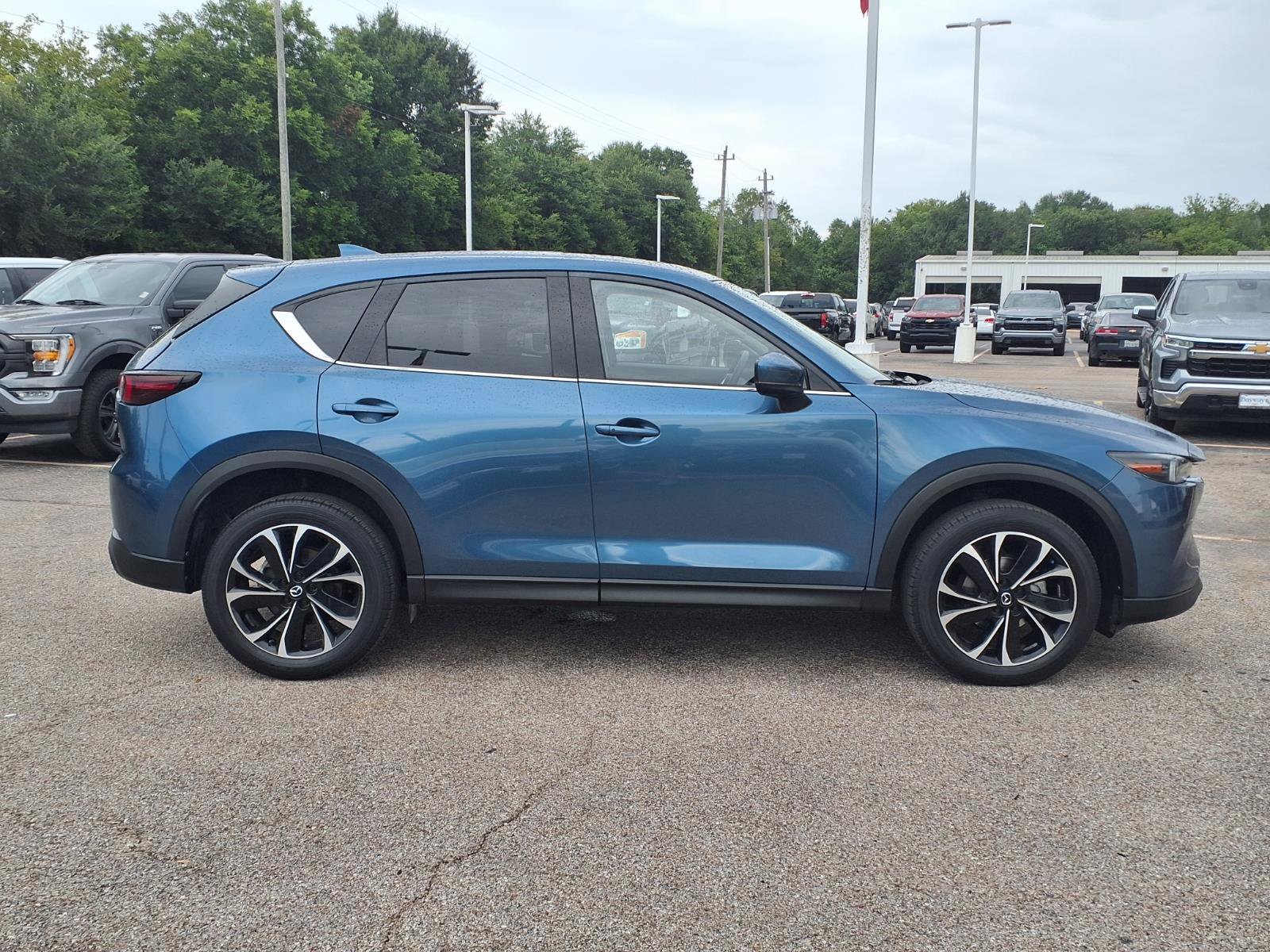 Used 2023 MAZDA CX-5 AWD 2.5 S w/ Premium Plus Pkg image 7