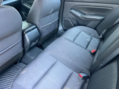 Used 2019 Nissan Altima 2.5 S FWD image 5
