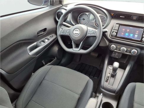 Used 2025 Nissan Kicks Play S FWD image 10