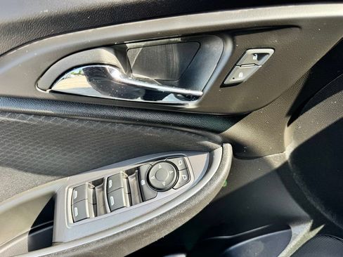Used 2024 Chevrolet Malibu LT FWD image 36