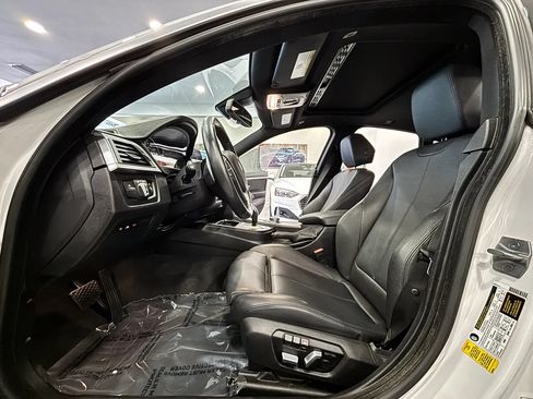 Used 2019 BMW 440i Gran Coupe w/ Executive Package RWD image 12