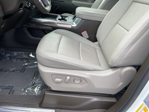 New 2026 Chevrolet Silverado 2500 LTZ w/ LTZ Convenience Package image 8