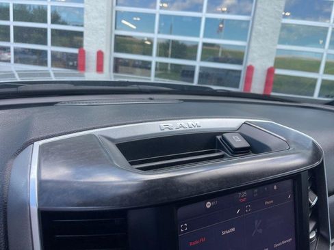 Used 2024 RAM 2500 Big Horn AWD/4WD image 21