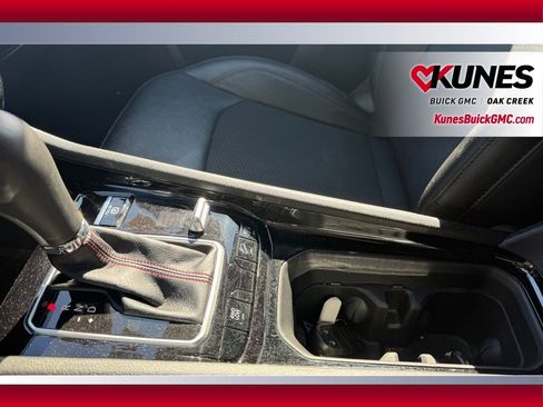 Used 2025 Jeep Compass Trailhawk AWD/4WD image 18