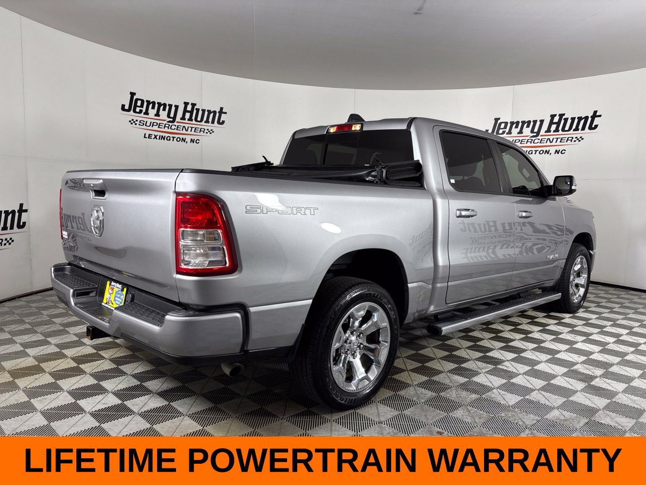 Used 2022 RAM 1500 Big Horn RWD image 6