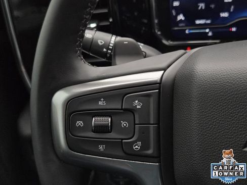Used 2025 Chevrolet Silverado 1500 LT Trail Boss w/ Convenience Package II AWD/4WD image 28