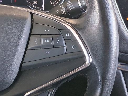 Used 2022 Cadillac XT5 Luxury FWD image 12