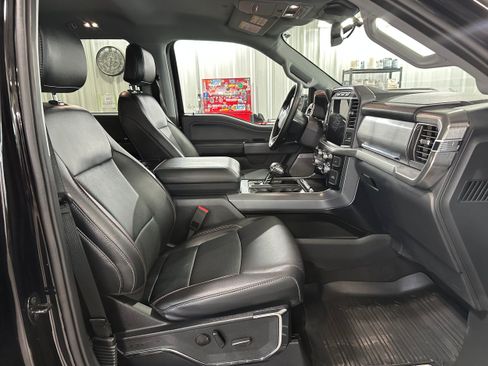 Used 2023 Ford F150 Lariat AWD/4WD image 14