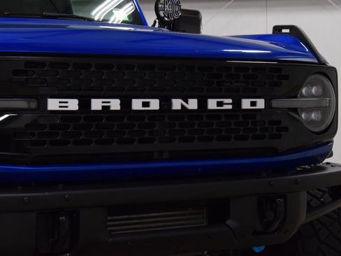 Used 2021 Ford Bronco First Edition image 9