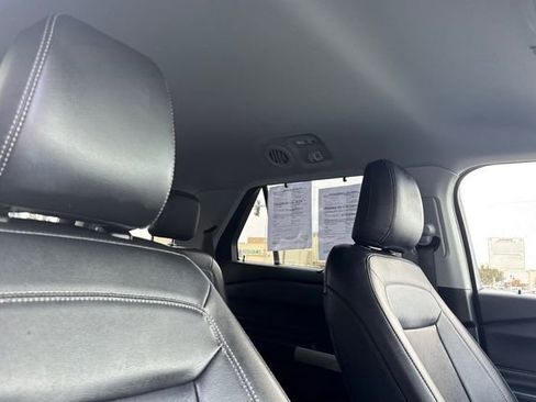 Used 2023 Ford Explorer Limited image 23