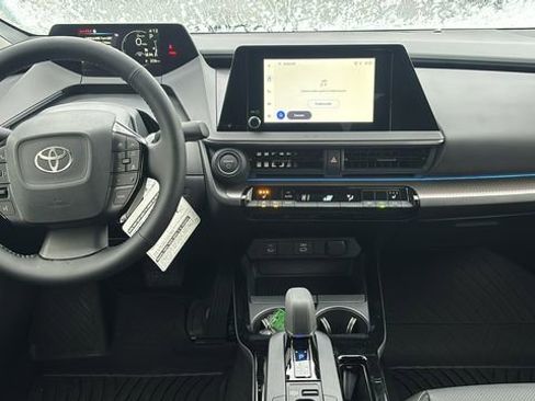 New 2026 Toyota Prius XLE image 6