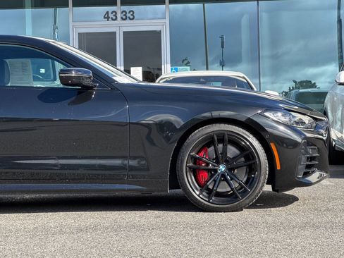 Used 2023 BMW M440i Coupe w/ Premium Package image 33