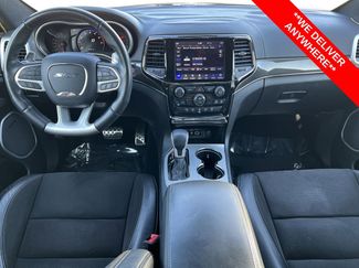 Used 2020 Jeep Grand Cherokee SRT video 2