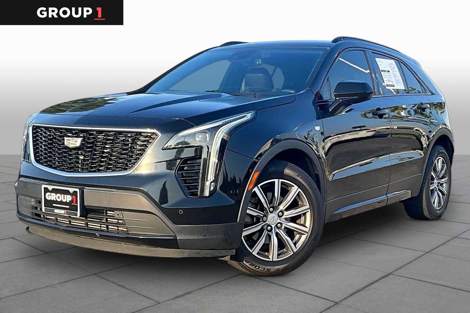 Used 2019 Cadillac XT4 Sport w/ Cold Weather Package FWD image 1