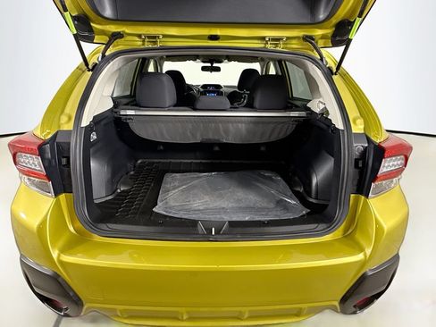 Used 2023 Subaru Crosstrek 2.0i Premium AWD/4WD image 27
