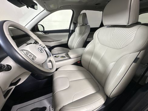 Used 2023 Hyundai Palisade Calligraphy w/ Cargo Package AWD/4WD image 9
