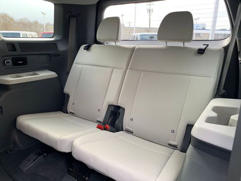 Used 2025 Hyundai Santa Fe SEL image 17