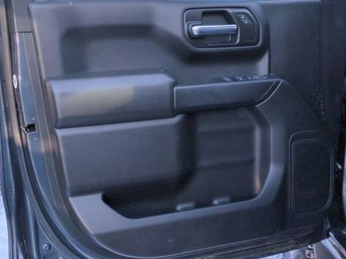 Certified 2020 Chevrolet Silverado 1500 Custom Trail Boss w/ Custom Convenience Package image 20