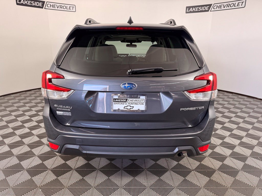 Used 2024 Subaru Forester Premium AWD/4WD image 5