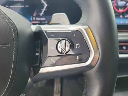 Used 2024 BMW 740i xDrive AWD/4WD image 20