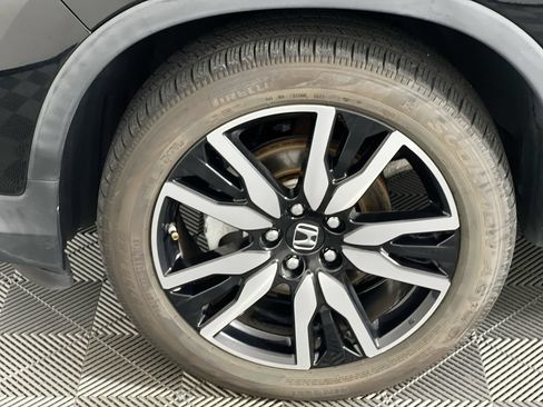 Used 2019 Honda Pilot Elite image 11