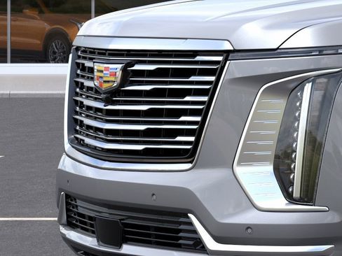 New 2026 Cadillac Escalade ESV Platinum Luxury AWD/4WD image 16