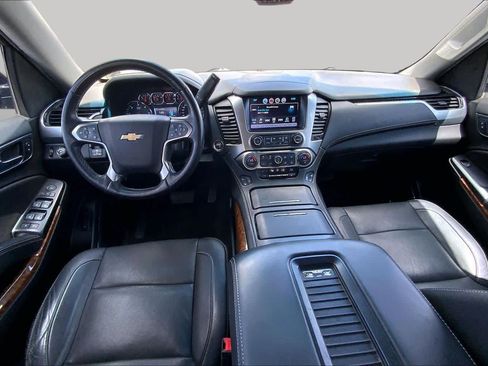 Used 2018 Chevrolet Tahoe Premier w/ RST 6.2L Performance Edition RWD image 16