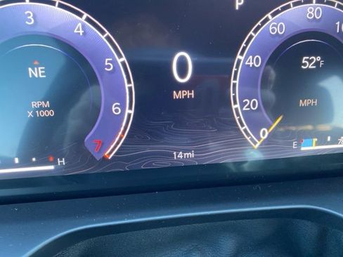 New 2025 Jeep Grand Cherokee Altitude image 19