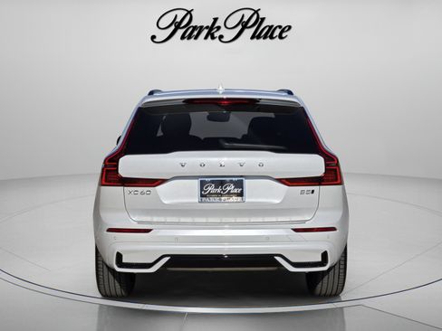 Used 2026 Volvo XC60 B5 Ultra w/ Protection Package Premier AWD/4WD image 4