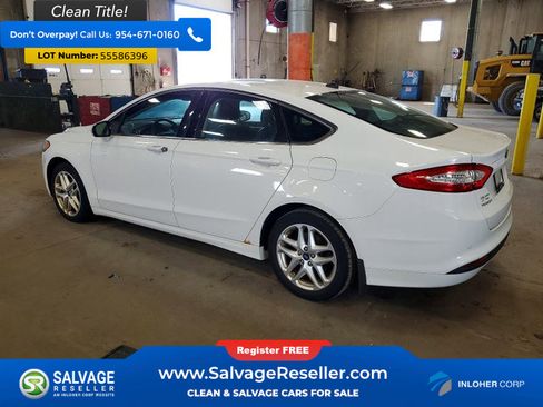 Used 2013 Ford Fusion SE FWD image 3