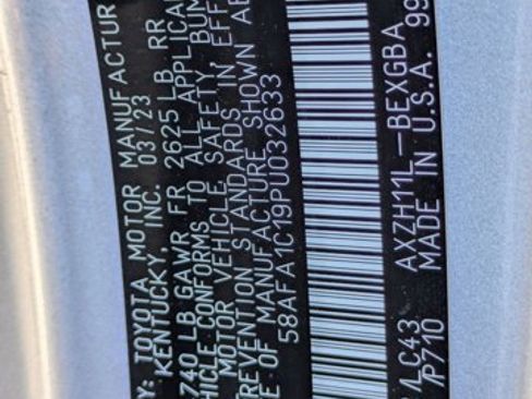 Certified 2023 Lexus ES 300h Ultra Luxury w/ Accessory Package (Z2) image 24