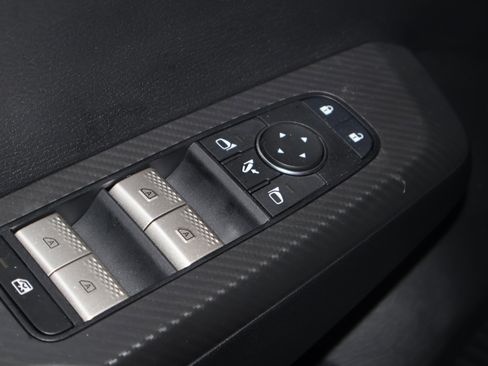 Used 2024 Mitsubishi Outlander SEL image 33