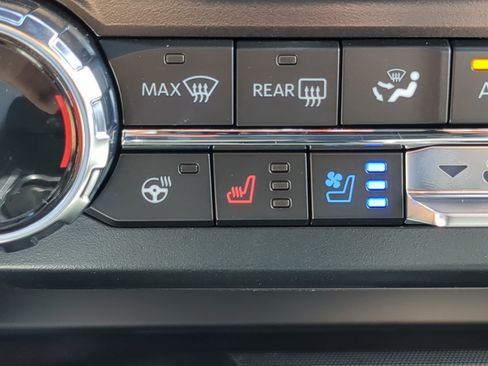 New 2026 Ford F250 Platinum w/ Tremor Off-Road Package image 58