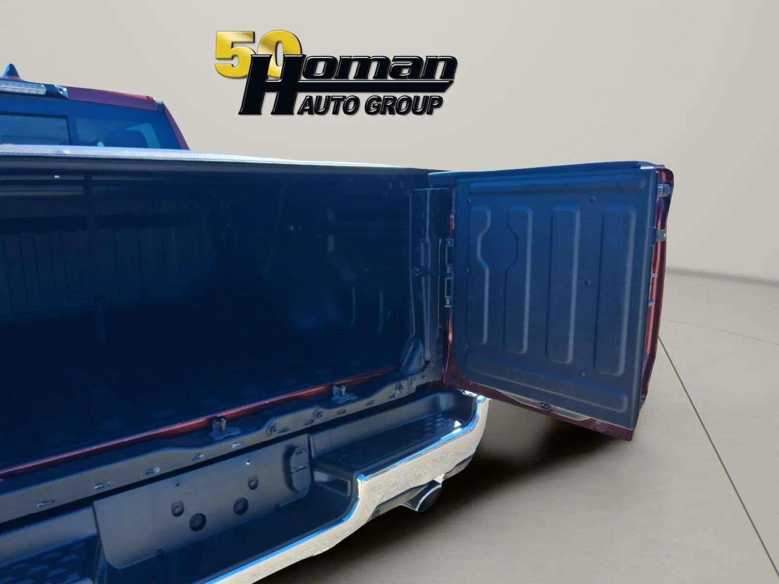 Used 2023 RAM 1500 4x4 Crew Cab Limited image 18