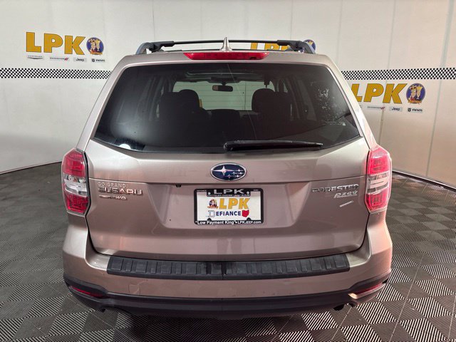Used 2016 Subaru Forester 2.5i Premium w/ All-Weather Package AWD/4WD image 4