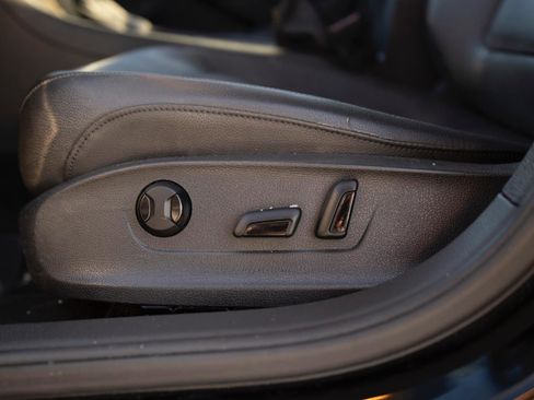 Used 2016 Volkswagen Passat 1.8T SE image 13